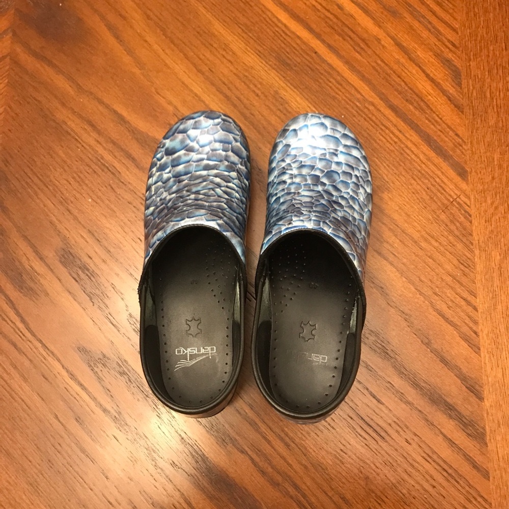 Blue Dansko Professional Clogs Size 40